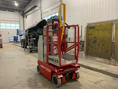 New | in-Stock 2026 MEC MME25 VERTICAL MAST LIFT Scissor Lifters Alberta CA | Adcock Equipment #1417580