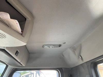 Used 2005 VOLVO TBD Conventional trucks Michigan US | Miedema Asset Management Group #1363375