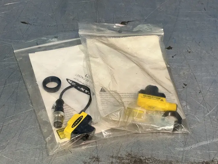 New | in-Stock BANNER ELECTRIC QS186LE212Q8 Photoelectric Sensors Ohio US | HGR 24 #1314225