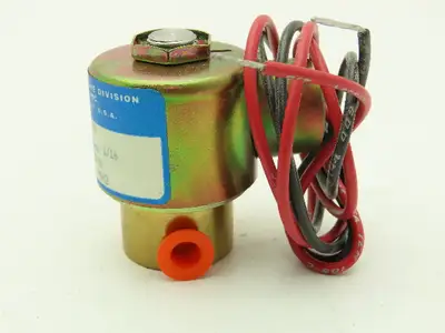 Honeywell Skinner C2KB1277N Solenoid Valve 2-Way (NO) 120V 275 PSI 1/8" NPT