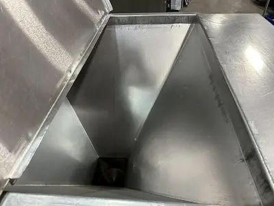 Flexicon Auger Hopper