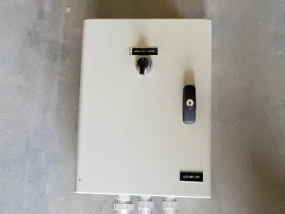 USED LEGRAND BE-325