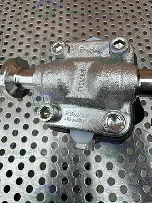 USED ITT PURE FLO .5-316L-RA20MAX-CWP150  DIAPHRAGM VALVE W/ 1/2" SANITARY FITTING
