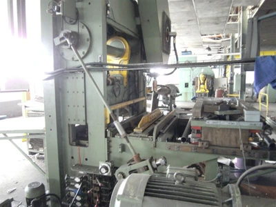 USED SCHALCH 150 T + DECOILER/FEEDER/CUT TO LENGTH