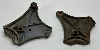 Delta Unisaw Trunions ~ Pair ~ LTA 406/408  (6220)