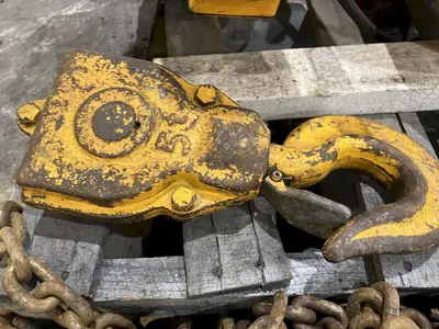 10,000 LB (5 TON) HARRINGTON MOTORIZED CHAIN HOIST W/ POWER TROLLEY: STOCK #19957