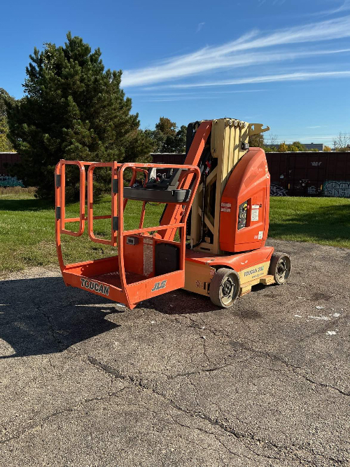 Used 2019 JLG TOUCAN 26E Vertical Mast Lifts Wisconsin US | Stack Equipment #1498044