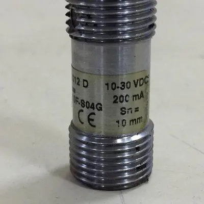 USED BALLUFF BES M12MF1-PSC10F-S04G