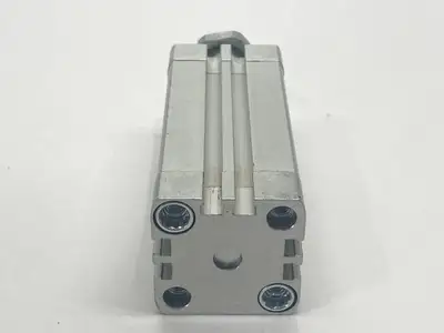 ADN-1 1/4"-2.5-A-P-A, 557088 | Festo ADN-1 1/4"-2.5-A-P-A Pneumatic Cylinder  1-1/4" Bore 2-1/2" Stroke 557088 - Used