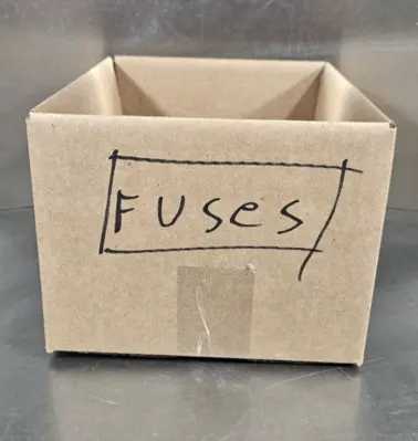 Bussmann FNQ-R-12 FNQR12 FNQ-R 12A 600Vac Time-Delay Fuse Loc4B27