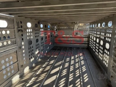 Used 2019 MERRITT _UNKNOWN_ Livestock Trailers Illinois US | T&S Trailer Pool #1509369