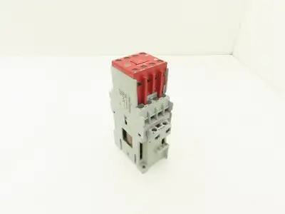 Allen Bradley 700S-CF620DJC Industrial Control Contactor Relay 600v 20A Lot of 4