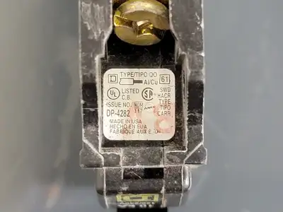 USED SQUARE D QO115