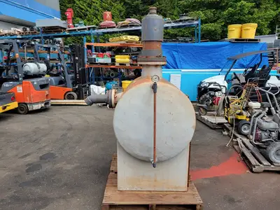Fiber Glass Tank w/ Fittings