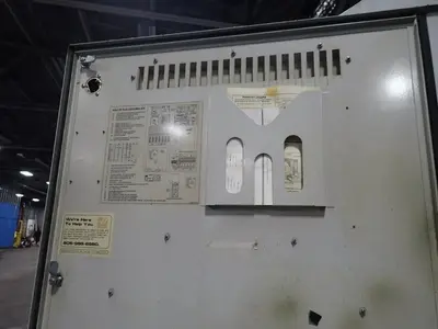 USED 2004 HAAS EC300