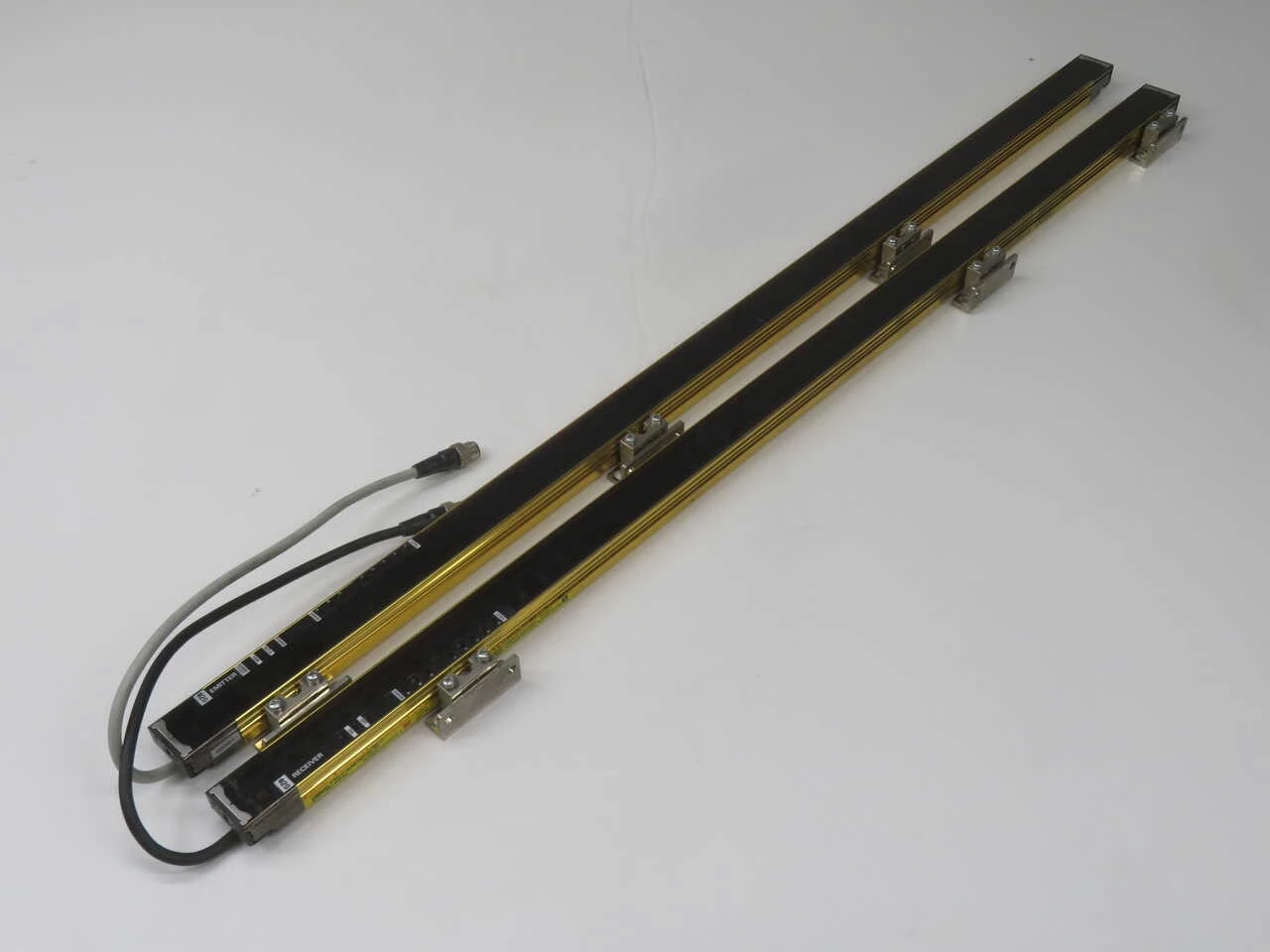 Used OMRON _UNKNOWN_ Sensors Texas US | OCO Industrial #1704161