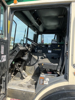 Used 2006 SCHWING BPL2525H-6KVM61SX Concrete Pumps Colorado US | Concrete Pump Depot #1394120