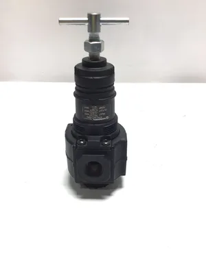 Norgren R74G-4AT-RMG Pneumatic Regulator 300 PSIG (21Bar) 150 PSIG  (10.3Bar)