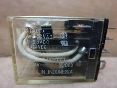 USED OMRON LY3