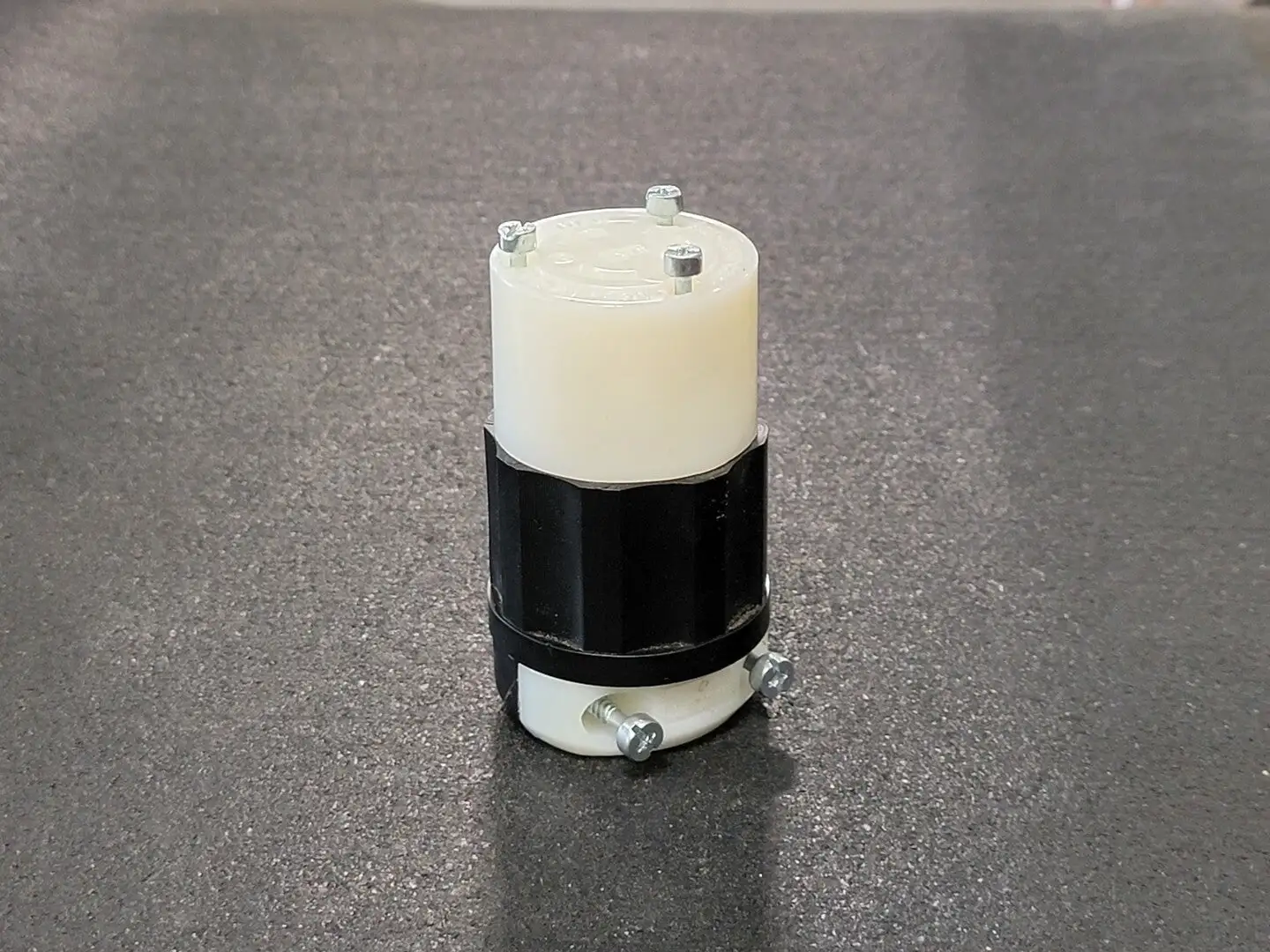 New | in-Stock LEVITON 2323 Cable & Wire British Columbia CA | Lenmark #251688
