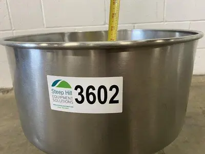 7 Gallon SS Hopper