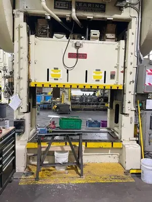 USED USI CLEARING S2-250-84-54
