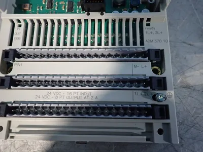 New | in-Stock SCHNEIDER ELECTRIC 170ADM37010 PLC Input & Output Ohio US | HGR 24 #879799