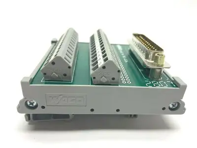 L082 | Wago  D Sub 25 Male 25 Terminal Circuit Board w/  Din Rail Connect - Used