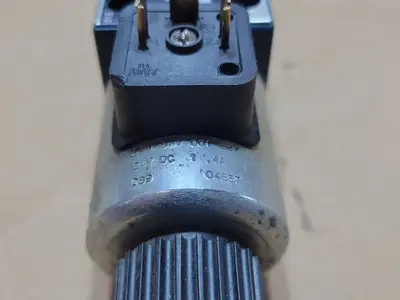 Used BOSCH 0 810 091 212 Parts (Hydraulics and Pneumatics) British Columbia CA | Lenmark #1440822