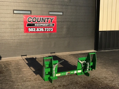 WORKSAVER John Deere 600/700 to Skid steer Adapter Adapter Brackets | County Equipment Company LLC (1)