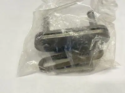 New | in-Stock Peer Chain Heavy Duty Double Pitch Connecting Link 1.5" PKG OF 25 Parts Michigan US | Maverick Industrial Sales #1392625
