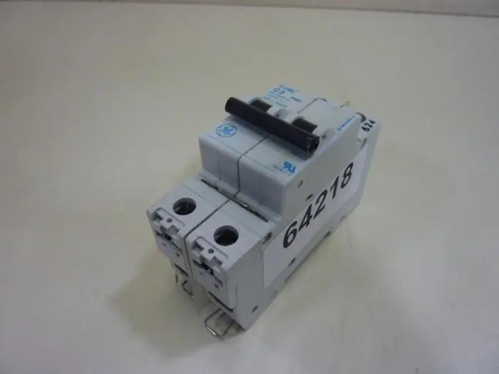Used GENERAL ELECTRIC V07203 Circuit Breakers Michigan US | Ideal Machinery #594386