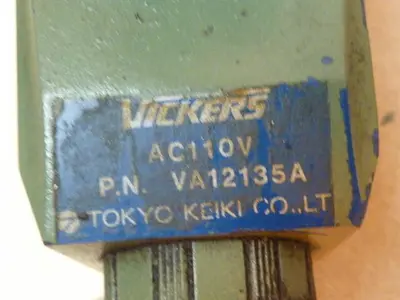 USED VICKERS DG4V32AMP2B750