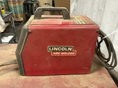 Used LINCOLN ELECTRIC SP100 Welding Machinery (Other) Ohio US | HGR 24 #1287382