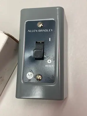 New | in-Stock ALLEN-BRADLEY 600-TAX5 Starters | Surplus Asset Holdings #1204310