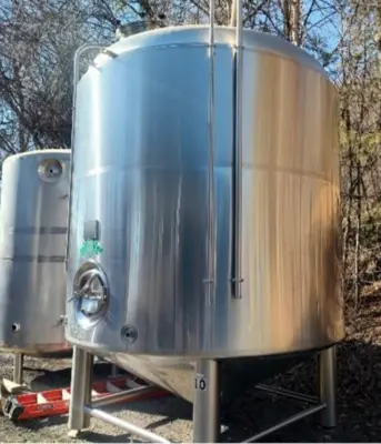 USED 1900 FELDMEIER 2000 GALLON