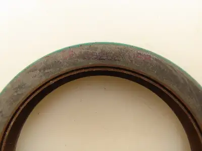 SKF 29262 Double Lip Oil Seal  2.938" ID 3.876" OD Lot of 2