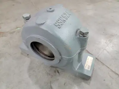 Split Pillow/ Plummer Block Bearing Housing SSN524, 4-7/16" Shaft Diameter