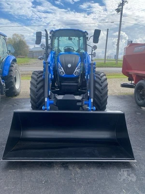 New | in-Stock 2026 NEW HOLLAND POWERSTAR 100 Utility Tractors Maine US | Beauregard Equipment #1511366