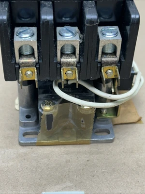 *Pre-Owned* General Electric CR353FF3BR1 | Motor Control Contactor + Warranty