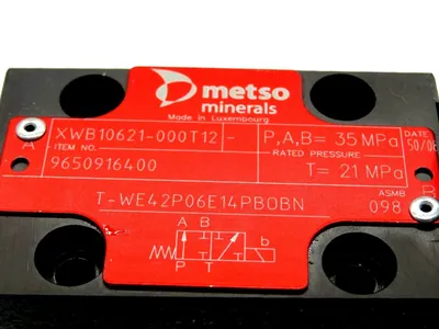 NEW METSO MINERALS XWB10621-000T12 VALVE 9650916400 XWB10621000T12