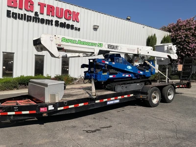 Used 2014 VERSALIFT SUPER ARBORIST 53 Crawler Boom Lifts California US | Big Truck & Equipment #1412242