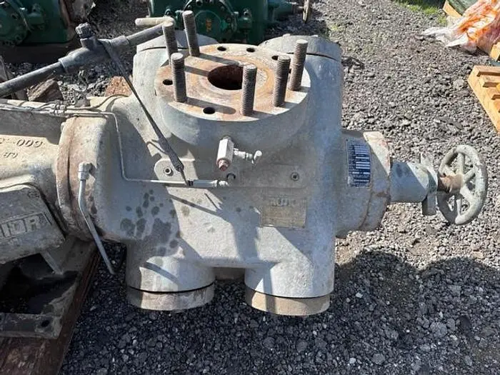 Used WHITE SUPERIOR _UNKNOWN_ Cylinders | Compression Source #413260