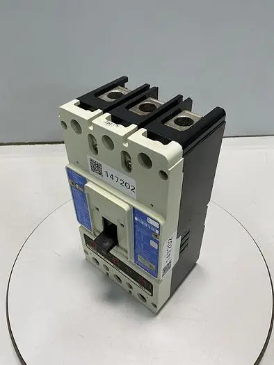 Used WESTINGHOUSE KD3400F Circuit Breakers Michigan US | Ideal Machinery #696715
