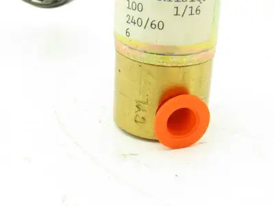 Honeywell Skinner 3139BBN1GN00 Solenoid Valve 3-Way NO 240V 100PSI 1/8" Lot of 4
