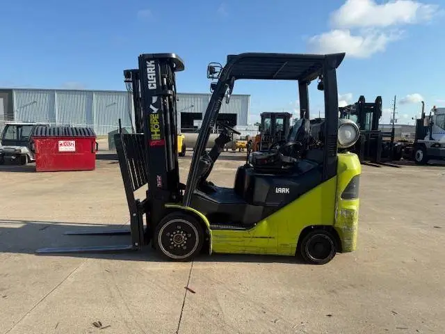 Used 2021 CLARK S25CL Misc Forklifts Illinois US | Somerset Equipment Sales #1542963