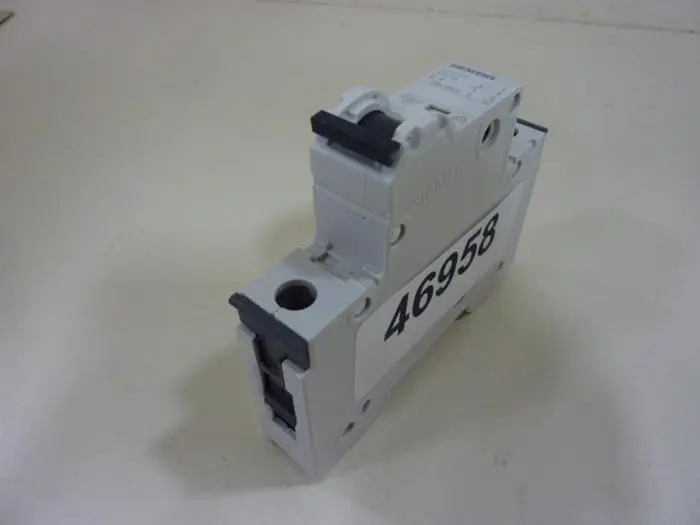 Used SIEMENS 5SY4101-7 Circuit Breakers Michigan US | Ideal Machinery #702692