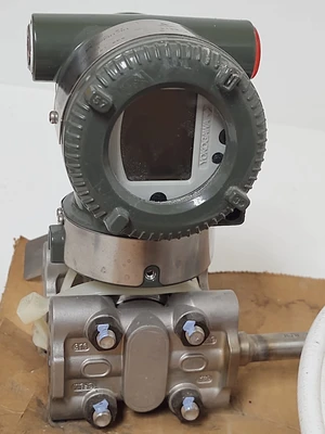 NEW Yokogawa EJA130E-JMS5G-717ED/FU1/D1