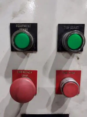 USED ALMCO V-8S