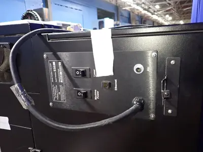 USED 2006 VINYL TECH FX25124